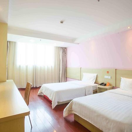 7Days Inn Deyang Zhongjiang Kuishan Park Екстериор снимка