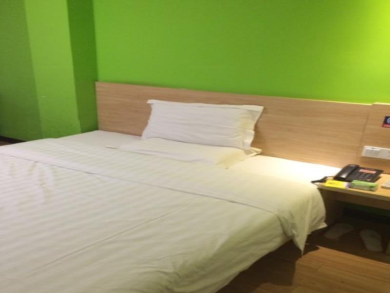 7Days Inn Deyang Zhongjiang Kuishan Park Екстериор снимка