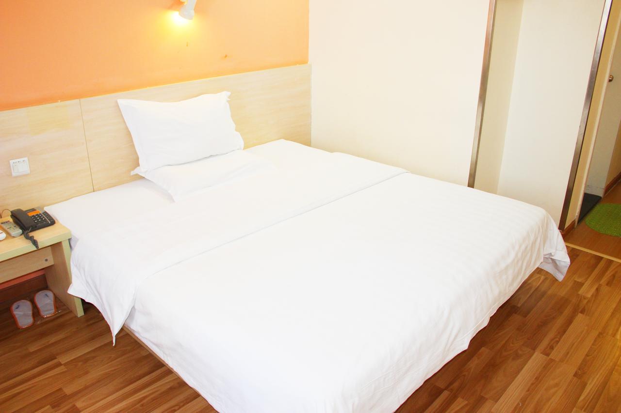 7Days Inn Deyang Zhongjiang Kuishan Park Екстериор снимка